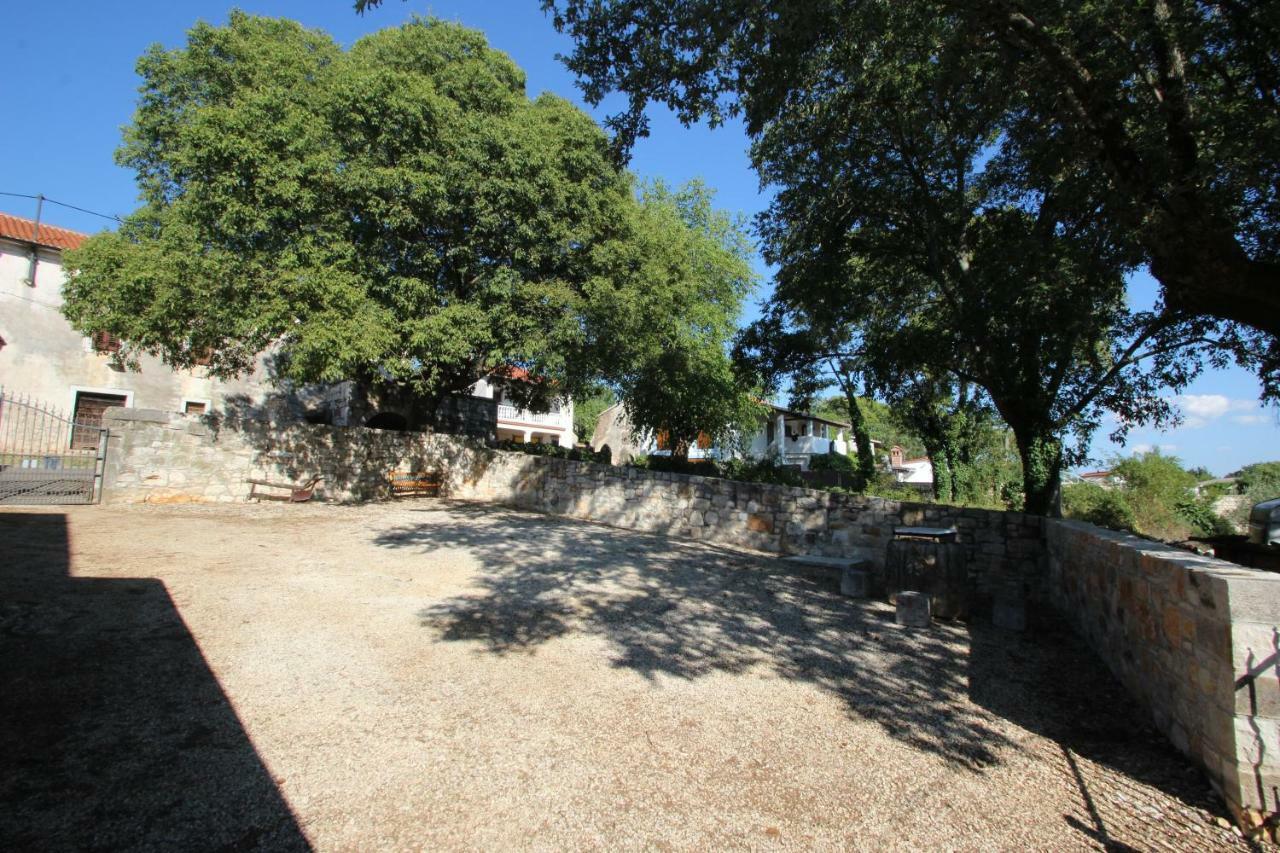 Holiday Home Vinkovic Porec Bagian luar foto
